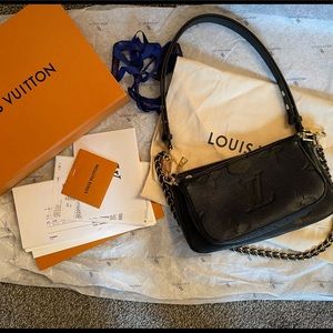 ✨ Louis Vuitton Multi Pochette Accessories ✨
